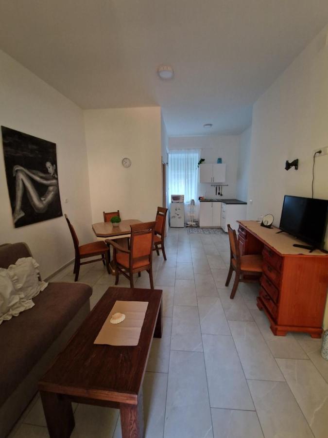 Apartmani Studio Apartmani Senjska Maslina Senj  Extérieur photo